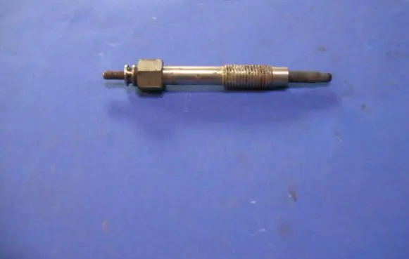 Nissan Primera Glow plug 3706