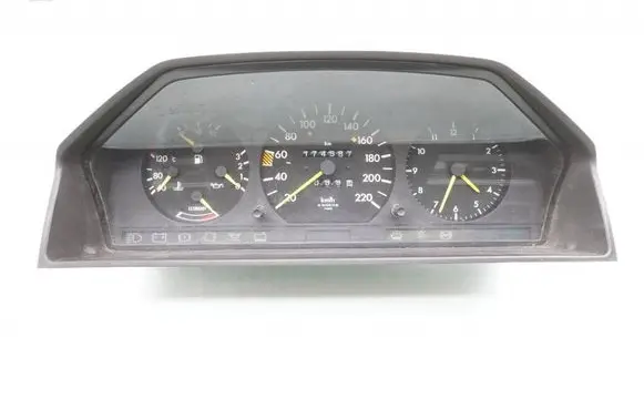 Mercedes-Benz E W124 Speedometer (instrument cluster) 1245408947