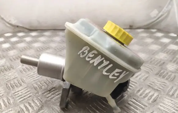 Bentley Flying Spur Master brake cylinder 3D0611301B 2686