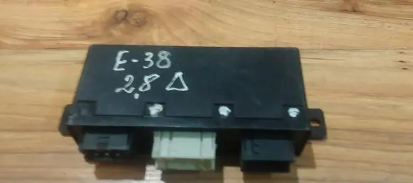 BMW 5 E39 Other control units/modules 61358377596 05071775