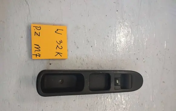 Peugeot 307 Electric window control switch 13569