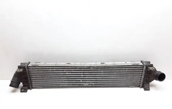 Volvo V70 Intercooler radiator 31338471