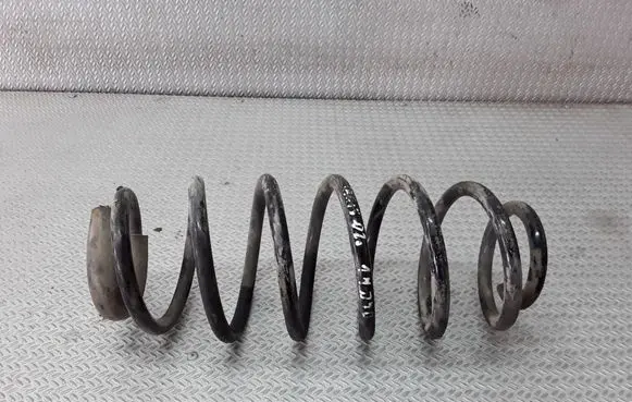 Toyota Yaris Rear coil spring