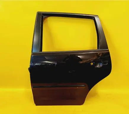 Volkswagen Polo III 6N 6N2 6NF Rear door 