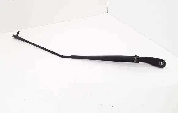 Mazda 3 I Front wiper blade arm
