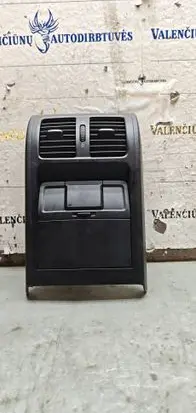 Volkswagen PASSAT B6 Dash center air vent grill 3C0907815