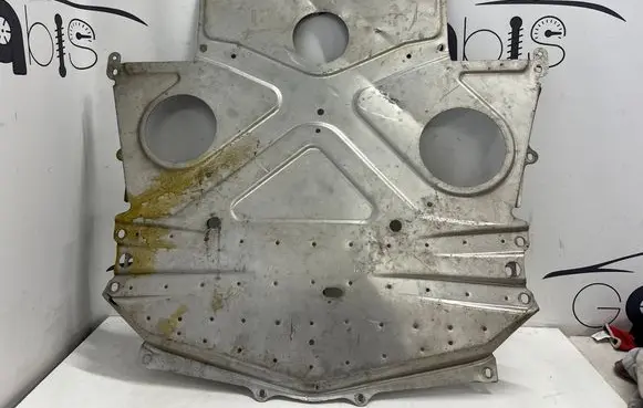 Audi R8 4S Heat shield in engine bay 4S0825203B