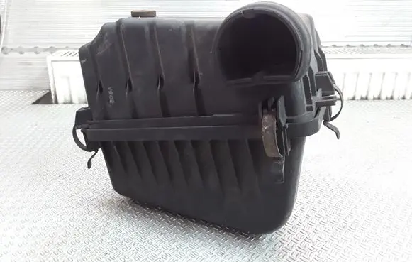 KIA Cerato Air filter box