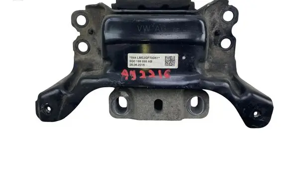 Volkswagen Golf VII Engine mount bracket 5Q0199555AB