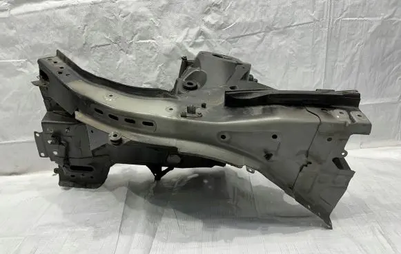Volvo XC60 Front quarter panel 