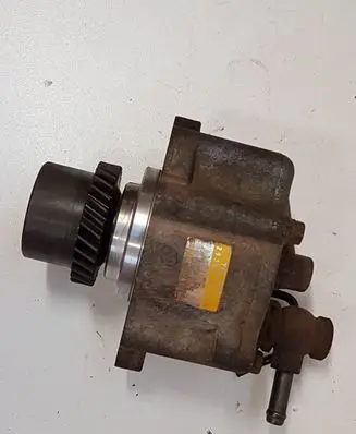 Toyota Hilux (AN10, AN20, AN30) Vacuum pump 2930067020
