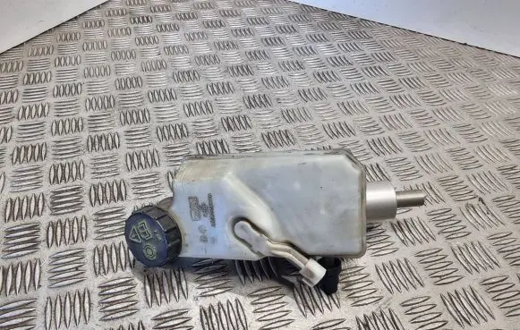 Ford Focus Master brake cylinder 03350891031