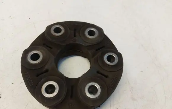 BMW 4 F36 Gran coupe Rear prop shaft donut coupling/joint 7610061