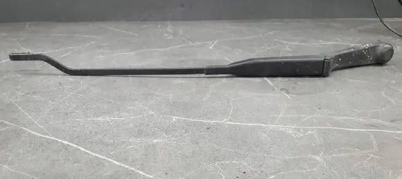 Nissan Micra Front wiper blade arm