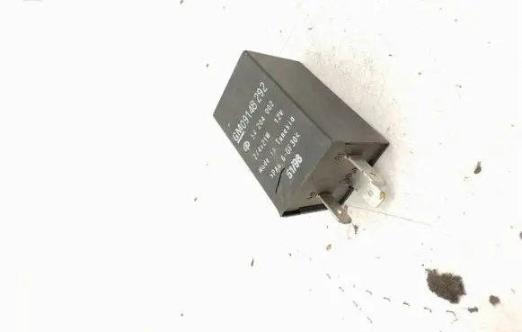 Opel Vectra C Cruise control relay 09148292