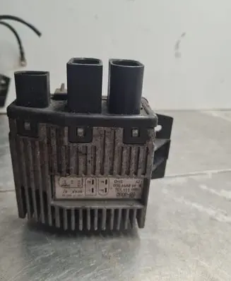 Volkswagen Transporter - Caravelle T5 Fan control module 3B0919506 898999000 7H0959507