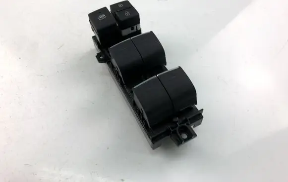 Toyota Corolla E120 E130 Electric window control switch 8404002160