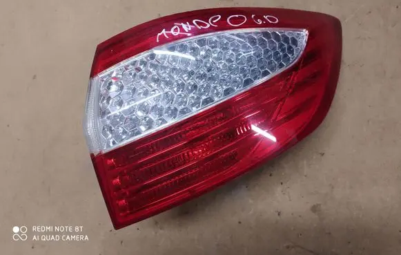 Ford Mondeo MK IV Rear/tail lights 7S7113404B 0374D 11380