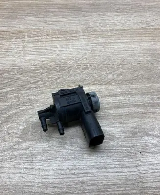 Audi A6 S6 C6 4F Vacuum valve 1K0906283A