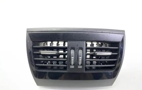 BMW X6 F16 Rear air vent grill 9252012