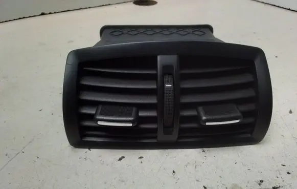 Opel Insignia A Rear air vent grill 13274338 200909151