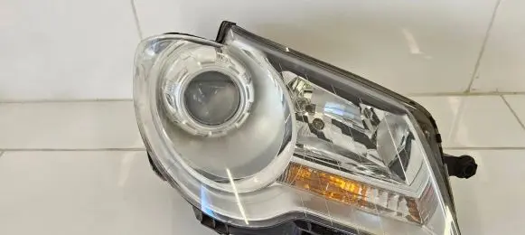 Volkswagen Touran I Headlight/headlamp 0301233202