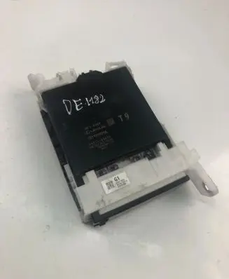 Toyota Yaris Other control units/modules 892210DA70