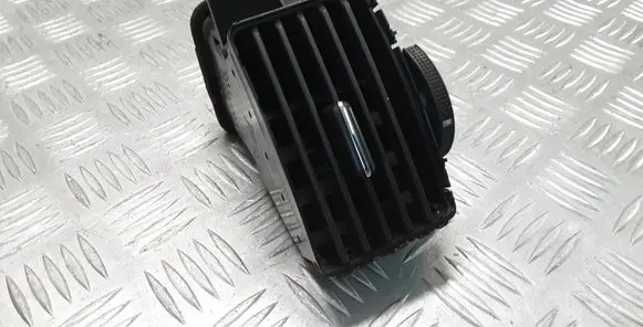 Toyota Corolla Verso E121 Dashboard side air vent grill/cover trim 5566064010
