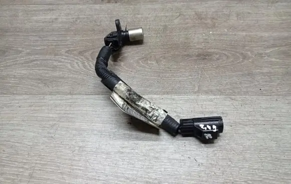Volvo S80 Crankshaft position sensor 0296001211 30679789 30713485