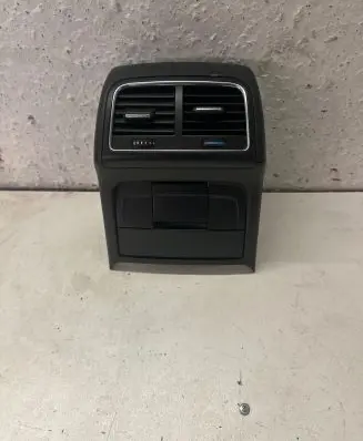 Audi A4 S4 B8 8K Rear air vent grill 8K0864376 0000249521