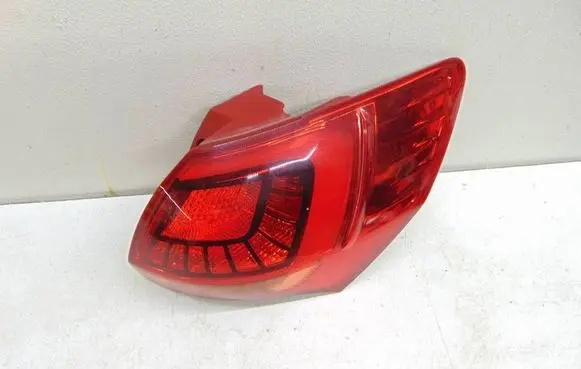 KIA Venga Rear/tail lights 92402-1P200