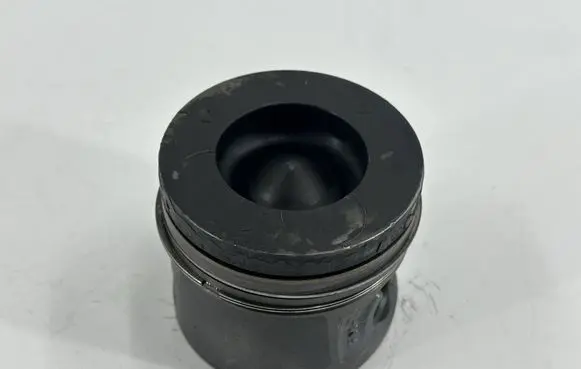 BMW 3 E90 E91 Piston 7803033 11257803033