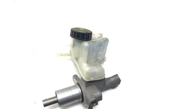 Mercedes-Benz E C207 W207 Master brake cylinder A2044300002