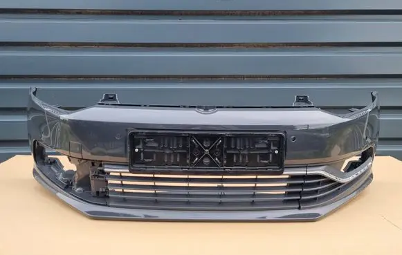 Volkswagen Polo V 6R Front bumper 6C0807221 zd-wlkp6C0807221