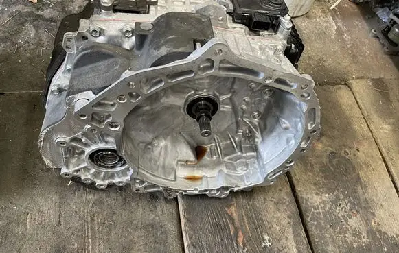Land Rover Discovery Sport Automatic gearbox L8D27000 20M7E16046