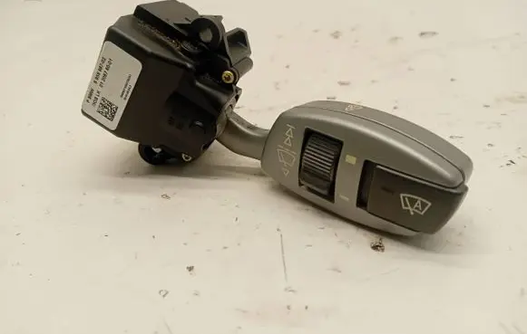 BMW 7 E65 E66 Wiper control stalk 695998702