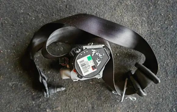Ford Focus Front seatbelt BM5161294ACW