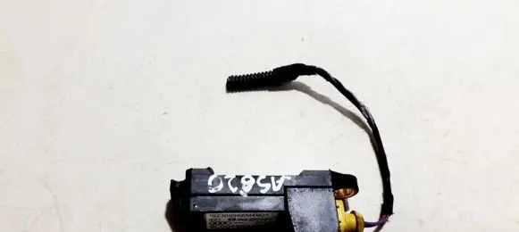 Audi A3 S3 8L Airbag deployment crash/impact sensor 8l0959643c 031965260500