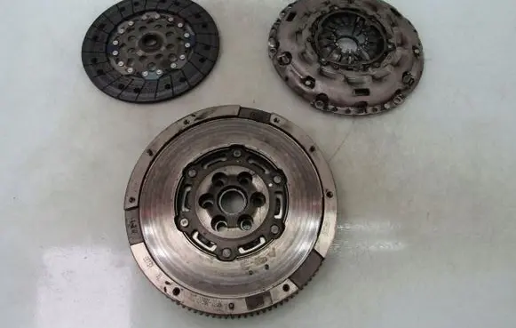 Mazda CX-30 Clutch set kit PY1116460