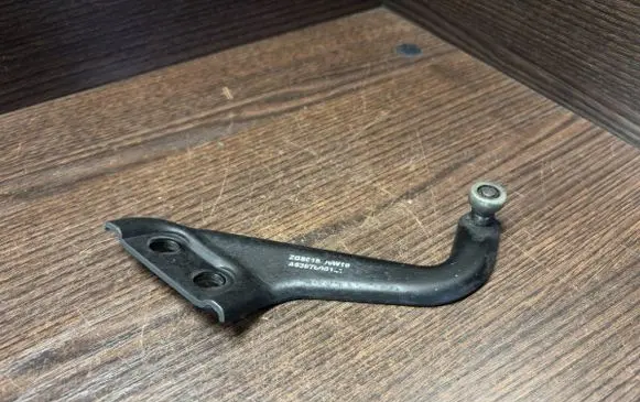Mercedes-Benz Vito Viano W639 Sliding door upper roller guide/hinge A6397600147 6397600147
