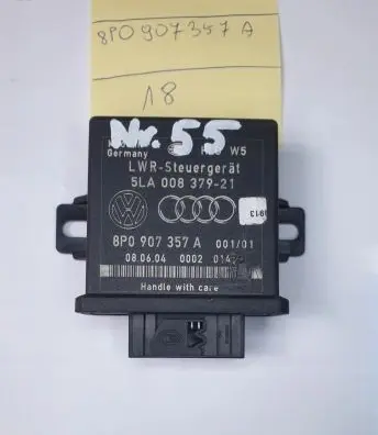 Audi A3 S3 8P Light module LCM 8P0907357A