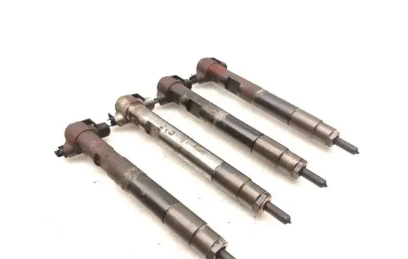 Mercedes-Benz Sprinter W906 Fuel injectors set A6510703087 28307309