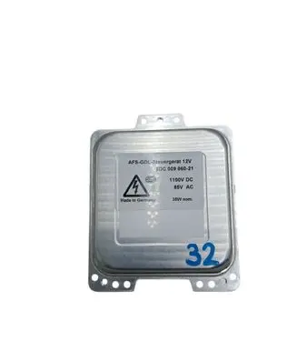 Mercedes-Benz E AMG W212 Voltage converter/converter module 5DC009060-211