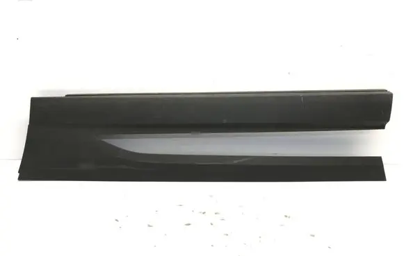 Opel Mokka B Front door trim (molding) 9841010580