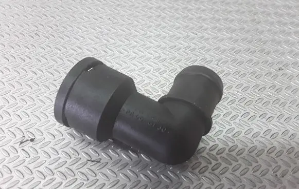 Volkswagen Sharan Engine coolant pipe/hose 95VW8K550AA