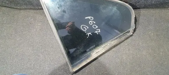 Peugeot 607 Rear vent window glass 