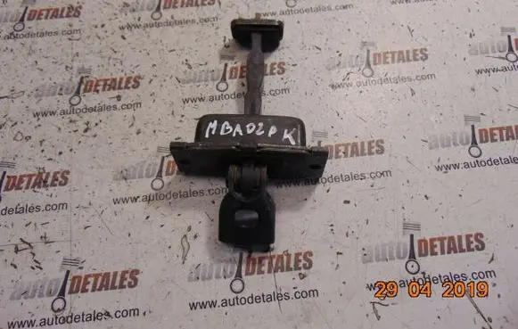 Mercedes-Benz A W168 Front door check strap stopper