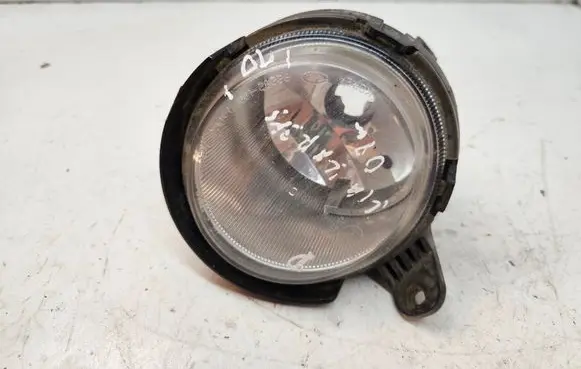 KIA Carens II Front fog light 922021D0