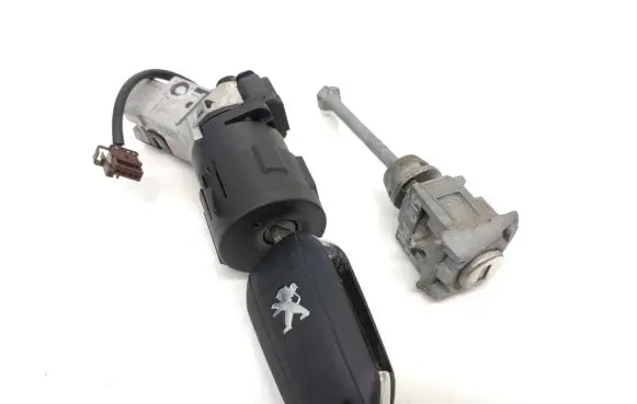 Peugeot 208 Ignition lock 96762547 967400108001 9663123380