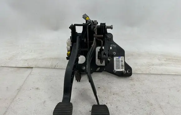 Citroen C5 Pedal assembly 9661408580 9663998380